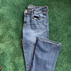 American Eagle Skinny Kick Jeans